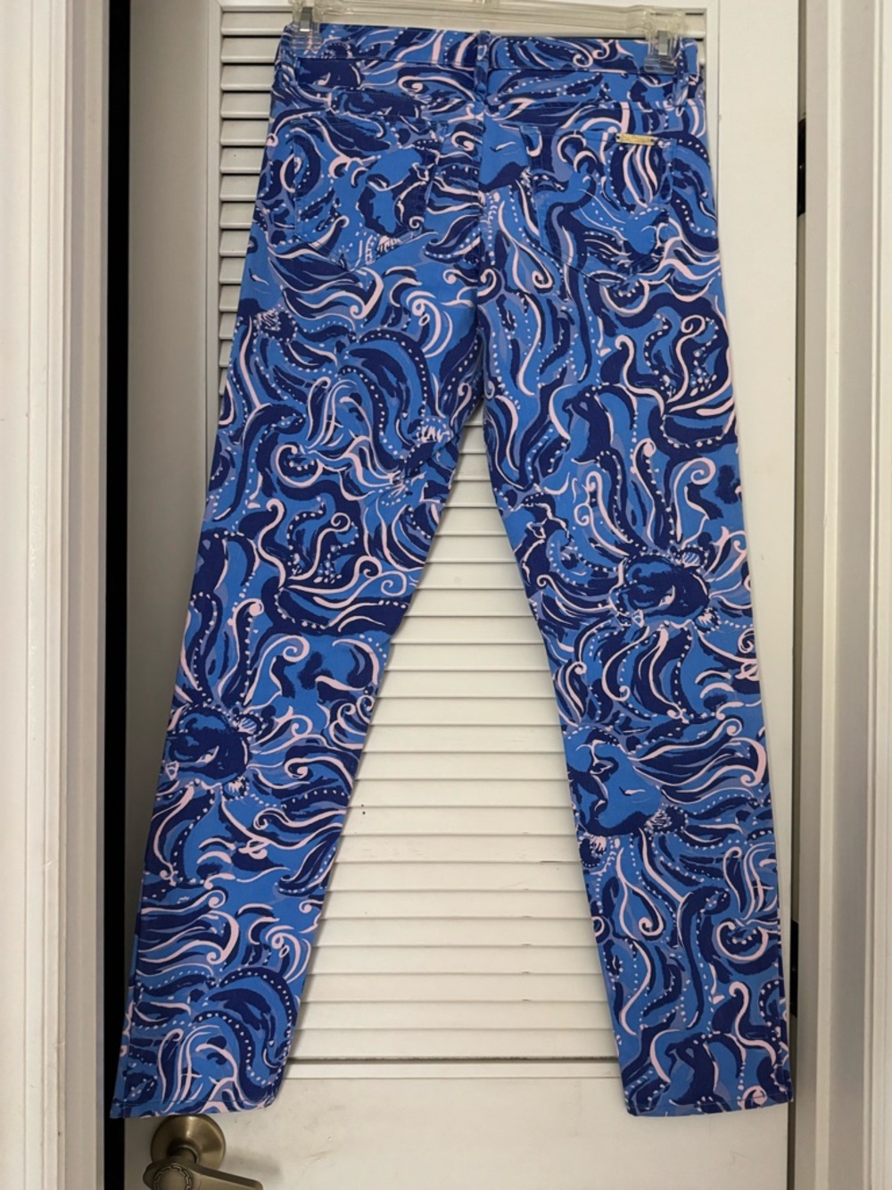 Lilly Pulitzer Blue and Pink Abstract Print Pants sz 6